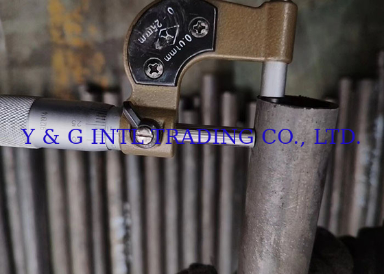 শিল্প প্রয়োগের জন্য U Bend Seamless Tube NDT ET/UT/HT Materail A179 TP304L