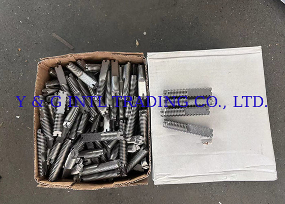 ABC Fasteners Inc. কাস্টমাইজড দৈর্ঘ্যের সাথে রঙিন স্টাড বোল্ট